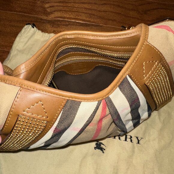 Burberry Phoebe Studded House Check Hobo Bag – New with tags - Picture 5 of 7